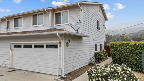 14552 Foothill Blvd, Sylmar, CA, 91342-1407 | Card Image