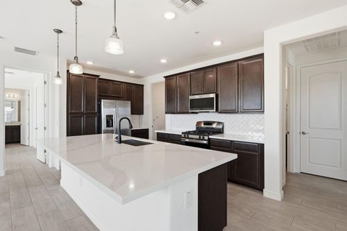 2051-5100 E Rancho Paloma Dr, Cave Creek, AZ, 85331-5170 | Card Image