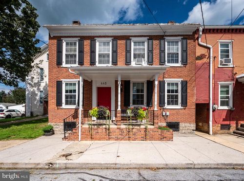 445 N Main St, BERNVILLE, PA, 19506-9548 | Card Image