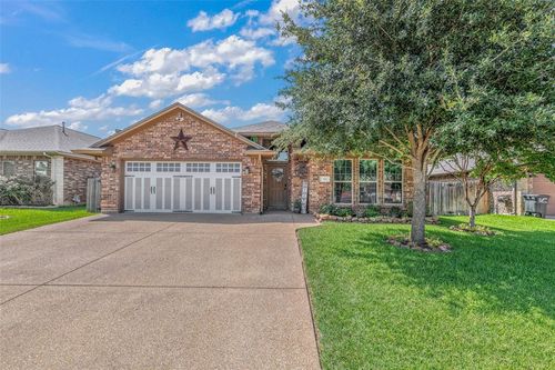 911 Dove Run Trl, College Station, TX, 77845-4399 | Card Image