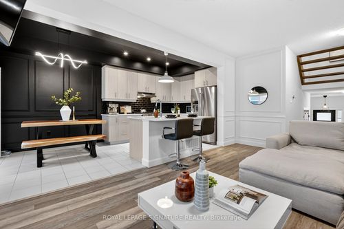 24 Cyclone Way, Crystal Beach, ON, L0S1N0 | Card Image