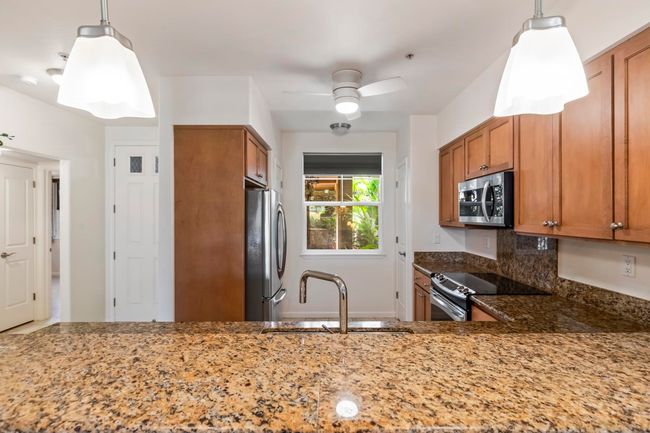 E104 - 18 Upena Ln, Condo with 2 bedrooms, 2 bathrooms and null parking in Kihei HI | Image 7