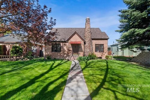 2208 W State St, Boise, ID, 83702-3246 | Card Image