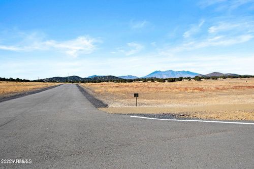 34-12913 Wild Horse Trl, Flagstaff, AZ, 86004 | Card Image