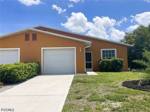 618 Se 9th St, Cape Coral, FL, 33990-2865 | Card Image