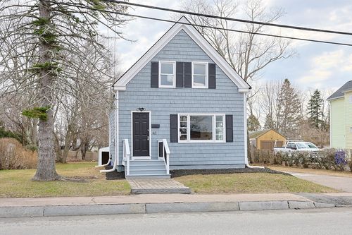 411 Danforth St, Taunton, MA, 02780-1642 | Card Image
