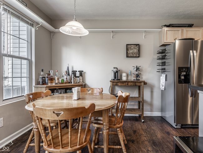 Another view of the dining area. | Image 14