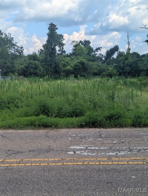 1909 Old Orrville Rd, Selma, AL, 36701-7124 | Card Image