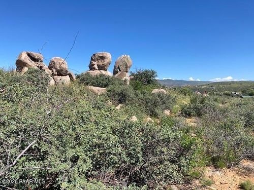 00000 Vergona Rd, Dewey, AZ, 86327 | Card Image