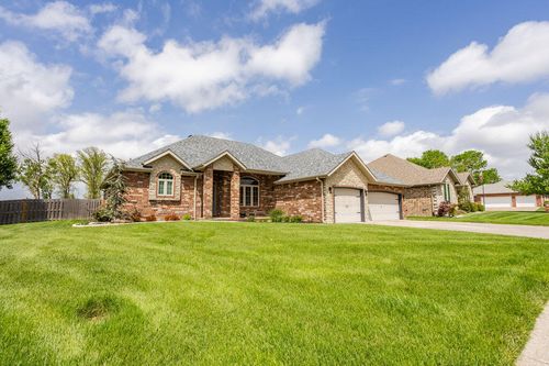 3615 W Wayland St, Springfield, MO, 65807-8167 | Card Image