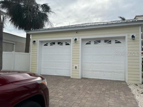 19109 Gulf Blvd, INDIAN SHORES, FL, 33785-2109 | Card Image