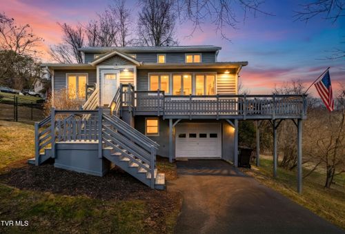 317 Sawyer Cir, Bluff City, TN, 37618-2446 | Card Image