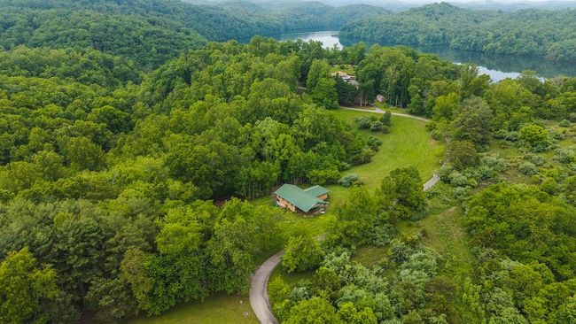 4042 Cabin Land Dr, Home with 3 bedrooms, 3 bathrooms and null parking in Radford VA | Image 15