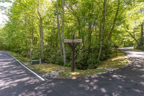 124 Cove View Dr, Highlands, NC, 28741 | Card Image