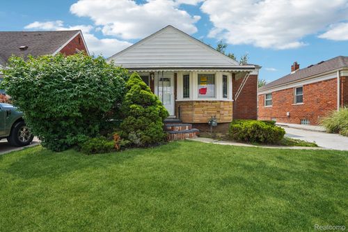 15237 Warwick Avenue, Allen Park, MI, 48101 | Card Image