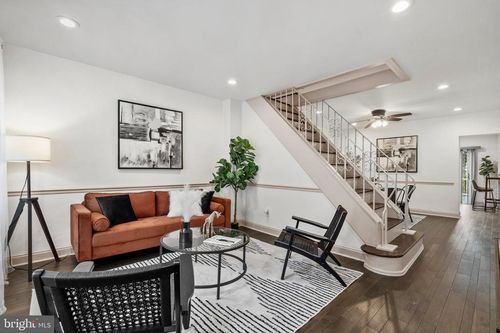 4716 Mansion St, PHILADELPHIA, PA, 19127-1004 | Card Image