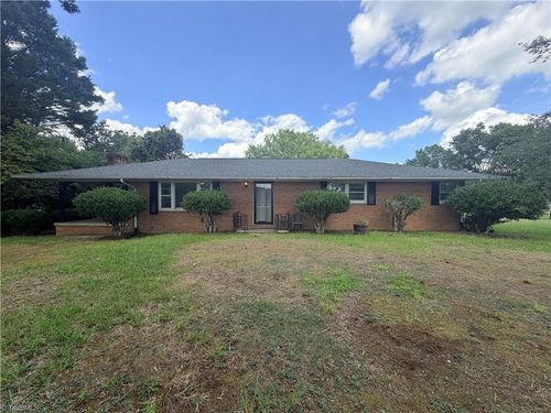 1908 Cardinal Crest Rd, Greensboro, NC, 27406-9017 | Card Image