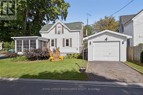 155 Henry Street, Edwardsburgh/Cardinal, ON, K0E1E0 | Card Image