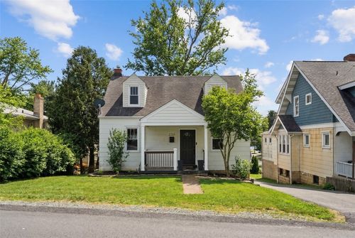 2735 Bertha St, Bethel Park, PA, 15102-3801 | Card Image