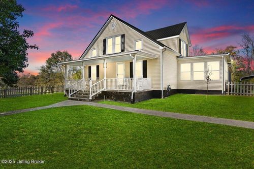 315 Blowing Springs Rd, Greensburg, KY, 42743-8798 | Card Image