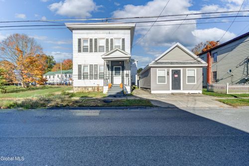 39 Cayadutta St, Johnstown, NY, 12095-2019 | Card Image