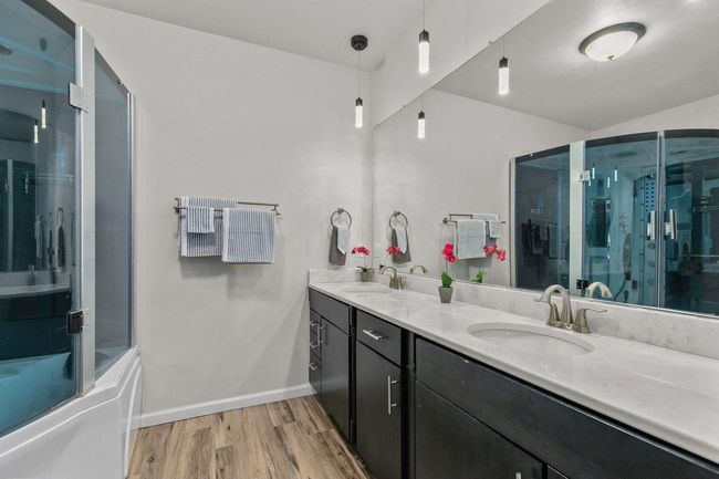 2570 W Fallen Oak Drive, House other with 5 bedrooms, 3 bathrooms and null parking in APPLETON WI | Image 29