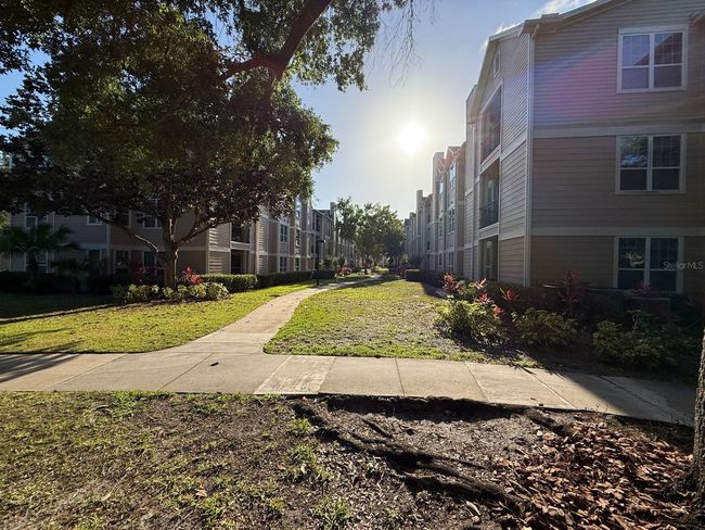 APT-307 - 2015 Erving Cir, Condo with 2 bedrooms, 2 bathrooms and null parking in OCOEE FL | Image 32