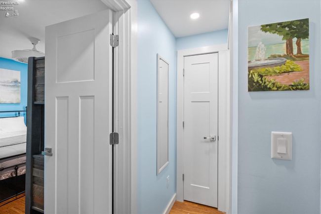 202 Plum Ave, House other with 5 bedrooms, 3 bathrooms and null parking in Lakeside OH | Image 22