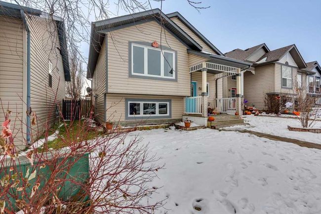 45 Wildrose Dr, House detached with 4 bedrooms, 2 bathrooms and 4 parking in Sylvan Lake AB | Image 3