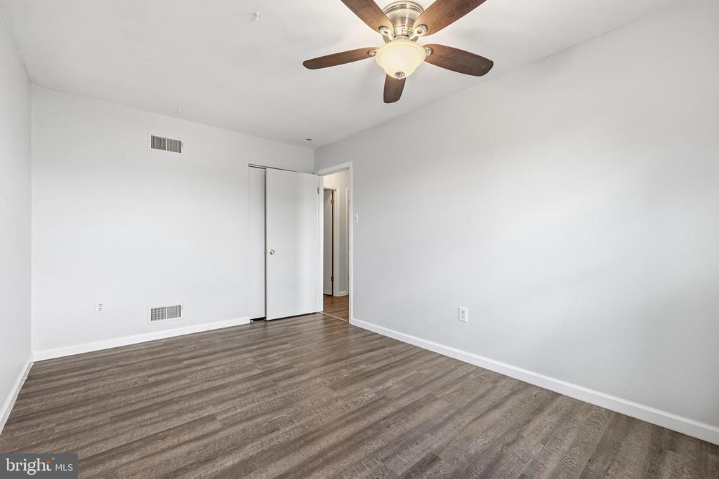 Residential in MOUNT AIRY 5