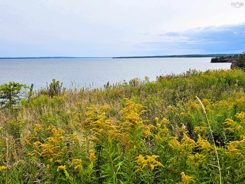 4614 Highway 2, Upper Economy, NS, B0M1B0 | Card Image