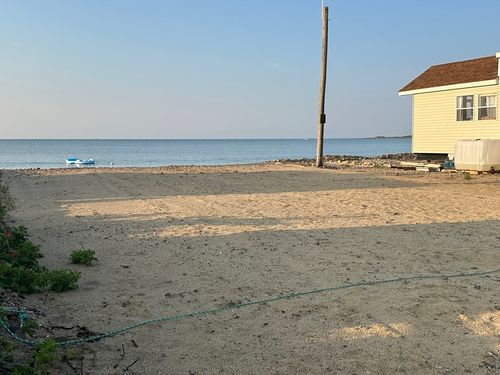 94 E Beach Rd, Westport, MA, 02790-1501 | Card Image