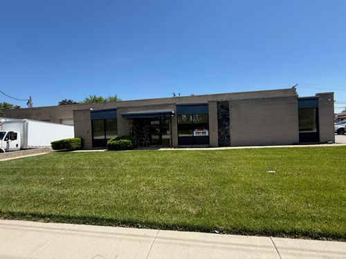 7825 Roberts Road, Bridgeview, IL, 60455 | Card Image