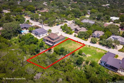 781 Mission Hts, New Braunfels, TX, 78130-6038 | Card Image