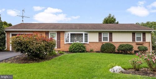 206 Mellinger Circle, EPHRATA, PA, 17522 | Card Image