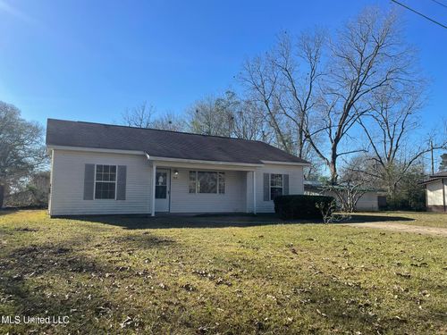 412 Madison Ave, Wiggins, MS, 39577-3339 | Card Image