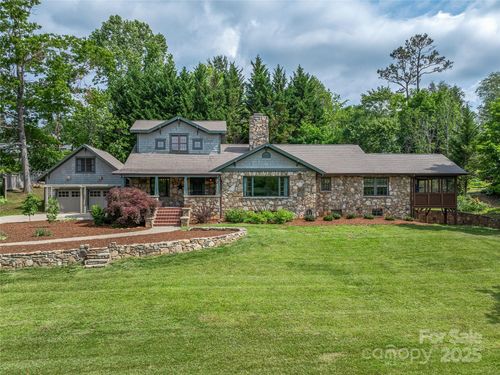 2 Fairway Rd, Asheville, NC, 28804-1642 | Card Image