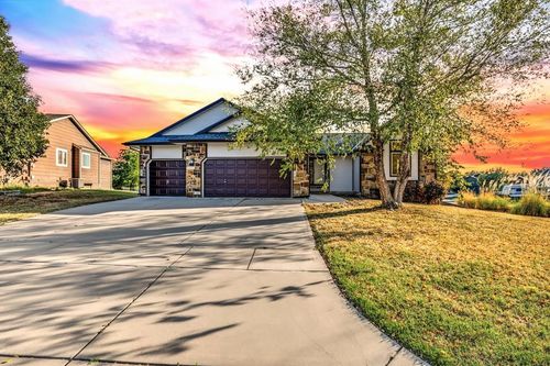 4766 N Canterbury Ct, Park City, KS, 67219-5526 | Card Image