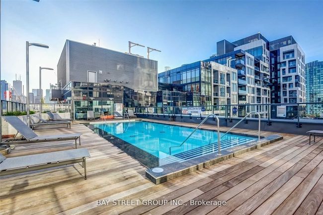 1514 - 27 Bathurst St, Condo with 2 bedrooms, 2 bathrooms and null parking in Toronto ON | Image 13