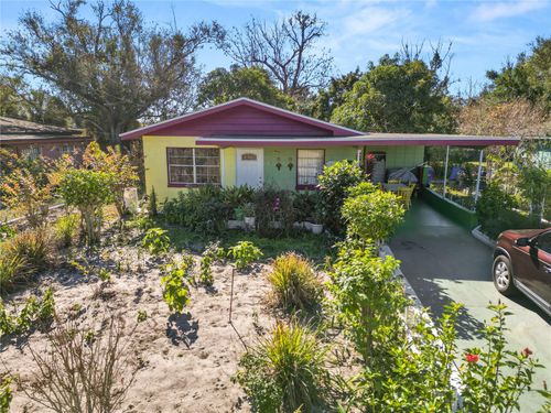 300 Avenue V Ne, WINTER HAVEN, FL, 33881-1646 | Card Image