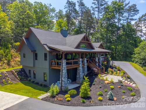 275 Rivers Whisper Ln, Franklin, NC, 28734-0491 | Card Image