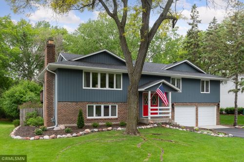 189 Glenmoor Ln, Long Lake, MN, 55356-9251 | Card Image