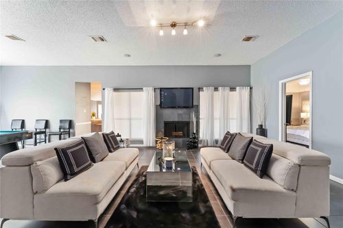 1710 Blue Heather Ln, Fresno, TX, 77545-9519 | Card Image