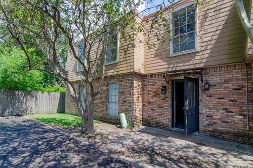 98-2100 College Dr, Baton Rouge, LA, 70808-1854 | Card Image