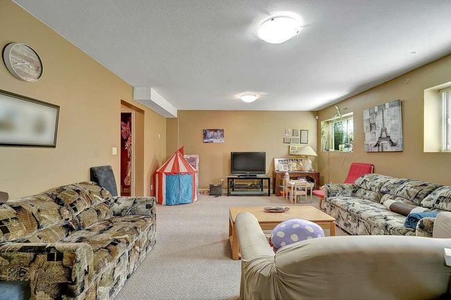 7515 143c Street, House other with 6 bedrooms, 4 bathrooms and 8 parking in Surrey BC | Image 26