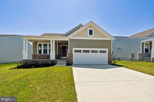 13 Golden Raintree Ct, MIDDLETOWN, DE, 19709-7610 | Card Image