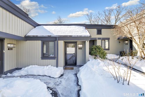 b-914 Heritage Vlg Street, Southbury, CT, 06488 | Card Image