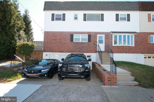 2738 Axe Factory Rd, PHILADELPHIA, PA, 19152-2124 | Card Image