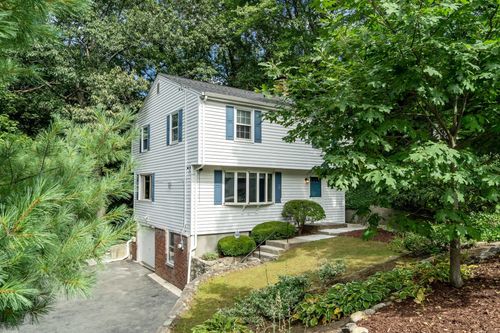6 Longhill Road, Lynn, MA, 01904 | Card Image
