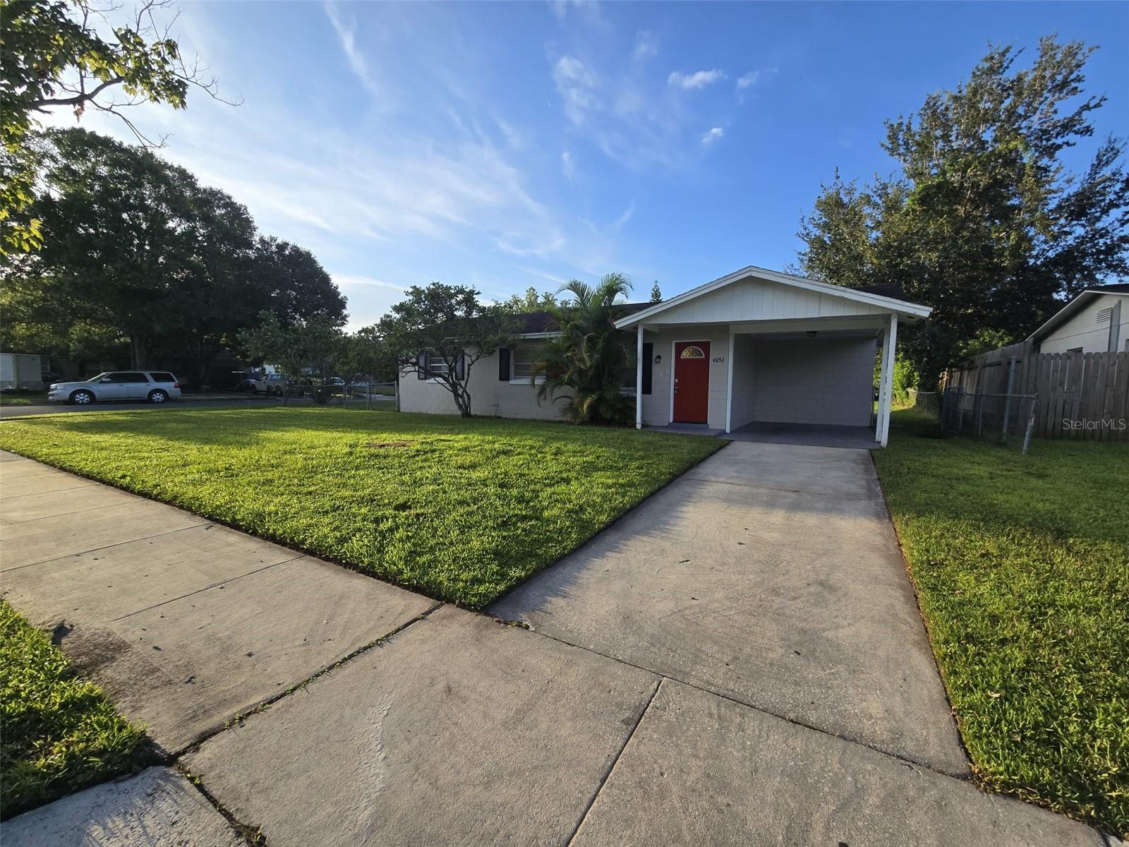 Pleasant Valley Ct, Orlando, FL 32811